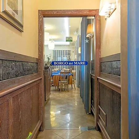 Borgo Del Mare ホテル 4*