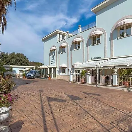 ホテル Borgo Del Mare 4*
